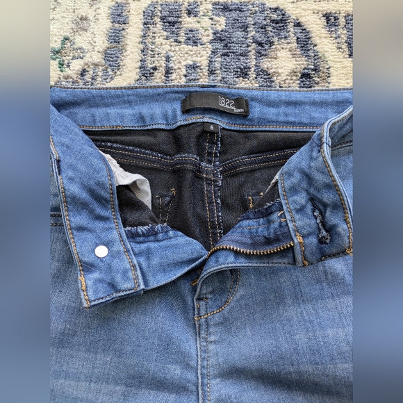 Classic Blue Denim Jeans - Picture 2 of 6